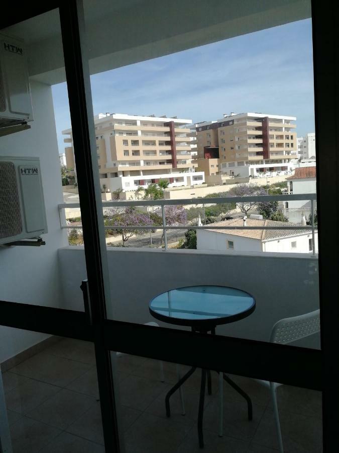 Ocean'S 7 - Lagos Guest House ภายนอก รูปภาพ