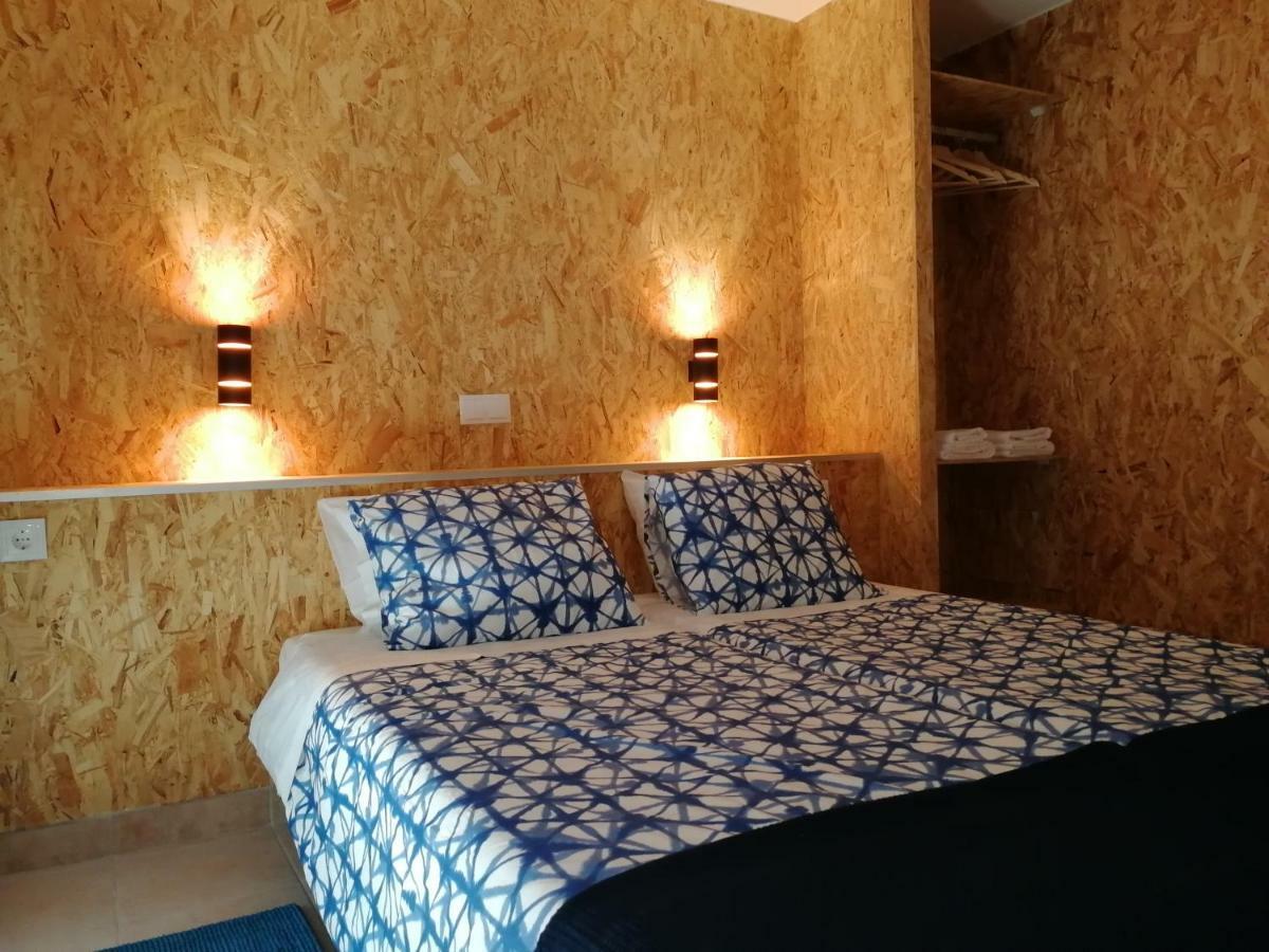 Ocean'S 7 - Lagos Guest House ภายนอก รูปภาพ