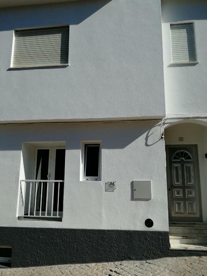 Ocean'S 7 - Lagos Guest House ภายนอก รูปภาพ